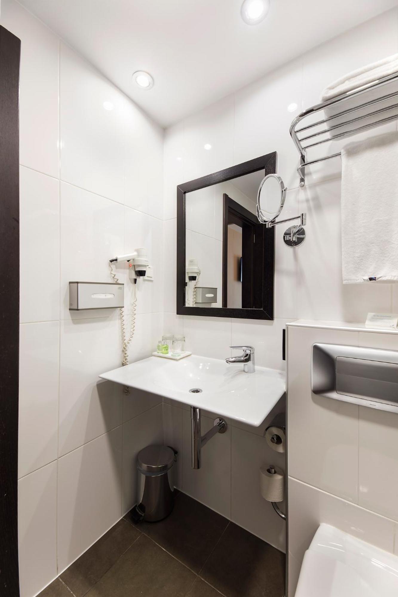 Standard Double Room,1706777204:JPEG